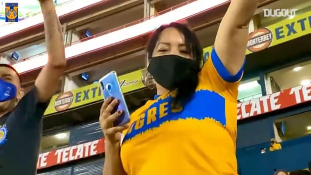 Tigres fans return to their stadium